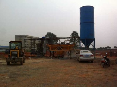 漢邦地板咸寧新工廠建設穩步推進